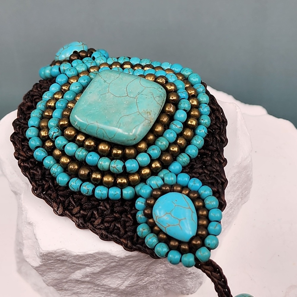 Turquoise-Color Howlite Beaded Cuff Bracelet Bronze Boho Southwestern Statement